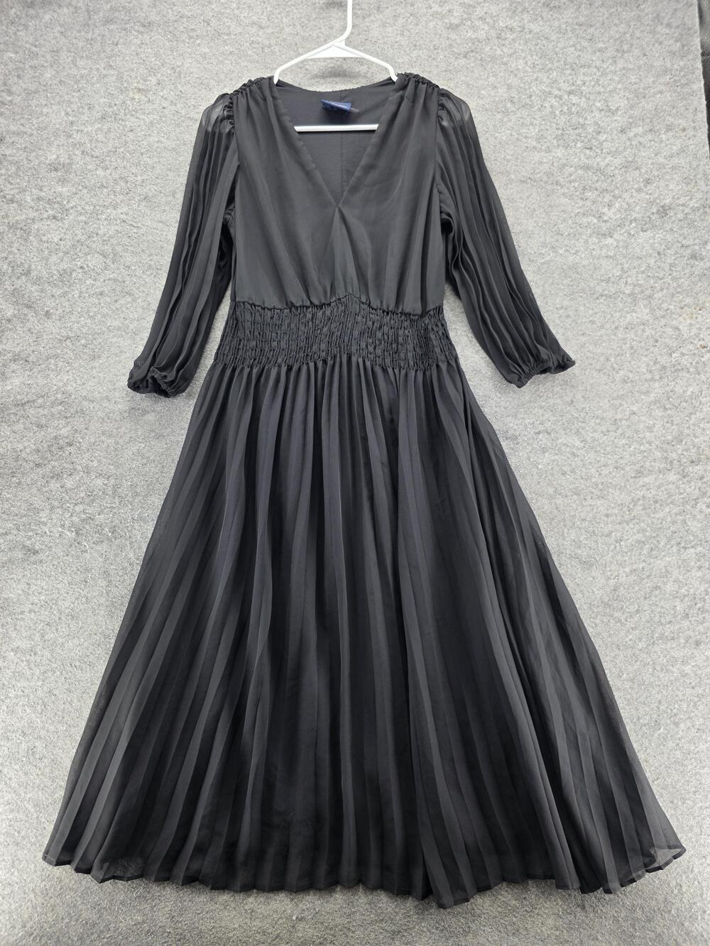 Just Taylor Dress Womens 8 Black Maxi Fit & Flare V-Neck Smocked Pleated